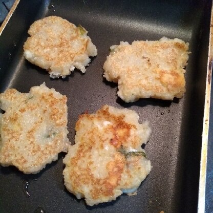 うちの子も卯の花だと食べてくれなくて…。お焼きにしたら夢中で食べていました！